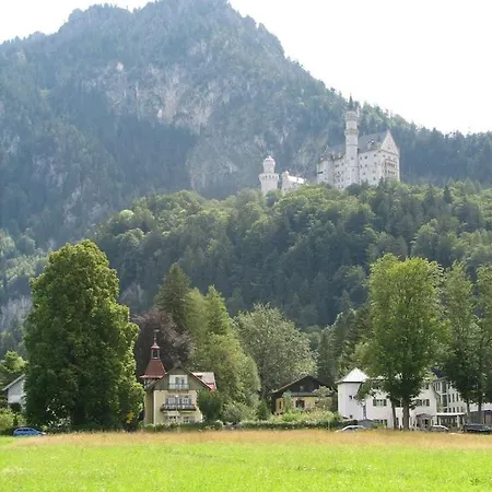 Mit Seeblick - Hopfen Am アパート